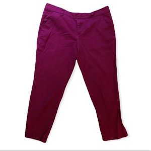 Burgundy capris